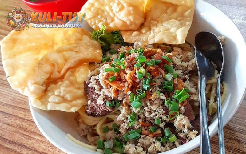 Mie Pangsit