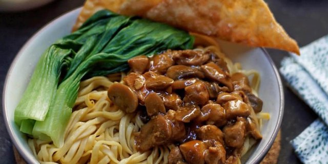 Mie Pangsit Kuliner
