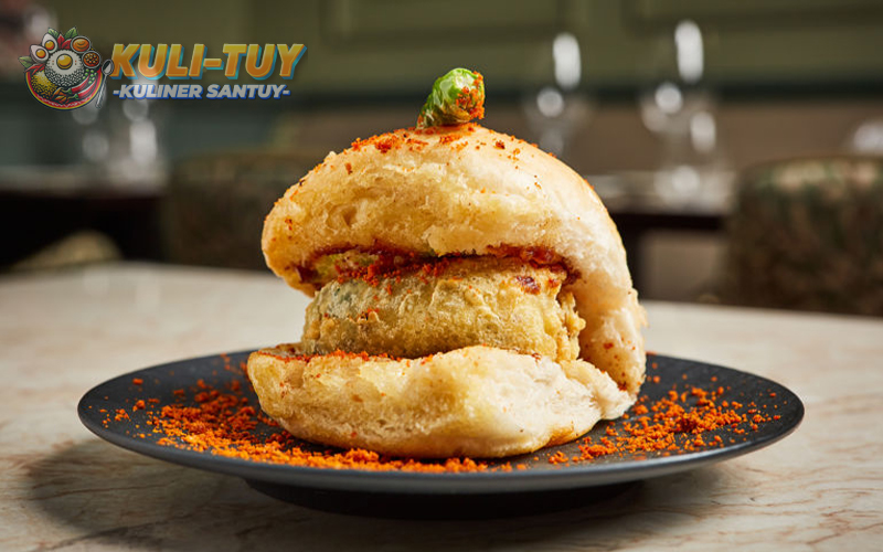 Vada Pav: Makanan