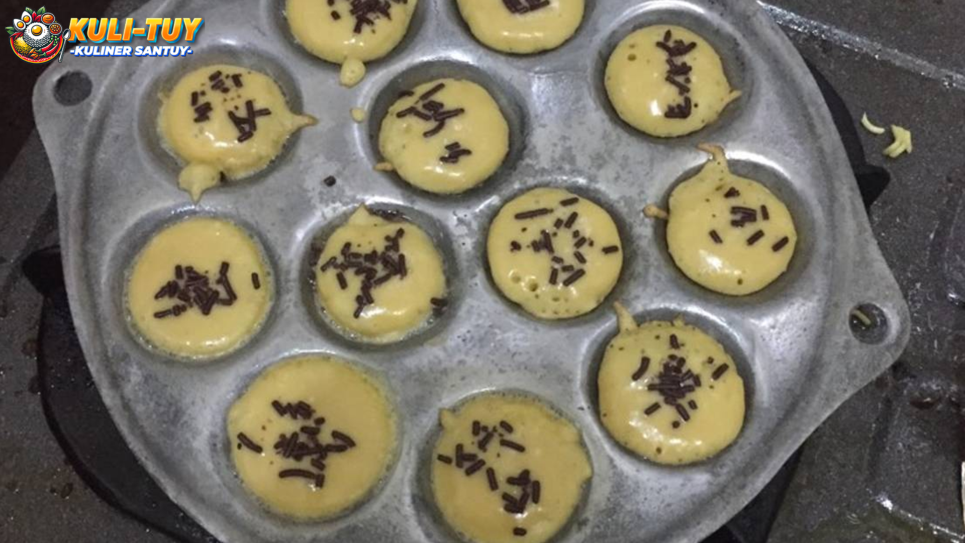 Kue Cubit Lumer: Sensasi Lezat yang Tak Pernah Membosankan