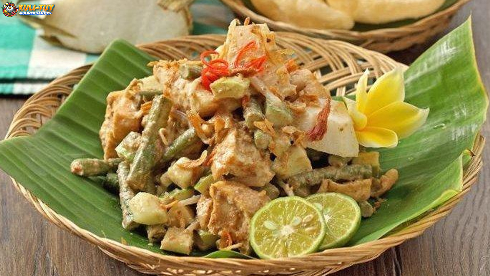 Tipat Cantok, Hidangan Vegetarian Bali yang Memikat Selera
