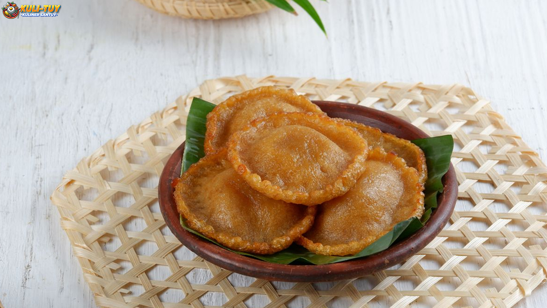 Kue Cucur: Lezatnya Kue Tradisional yang Menggoda Selera