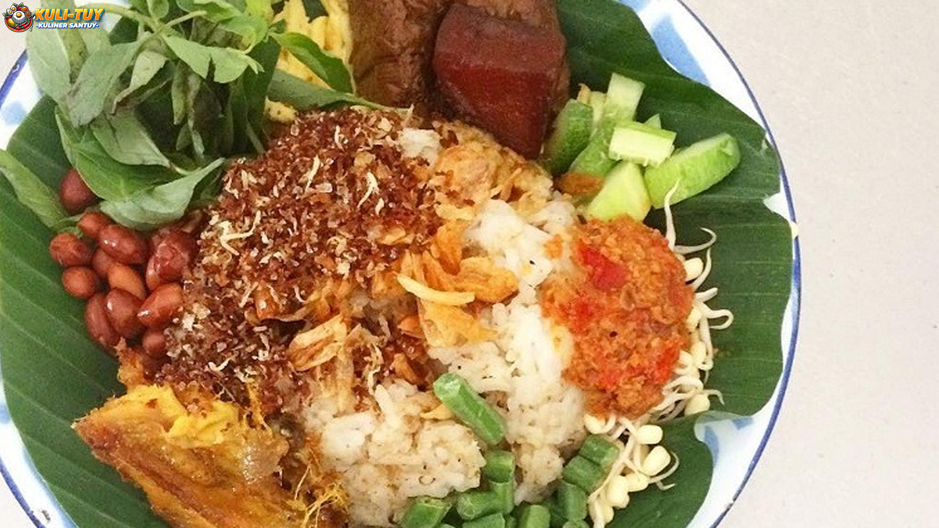 Nasi Ulam Betawi, Kuliner Betawi yang Wajib Dicoba di Jakarta
