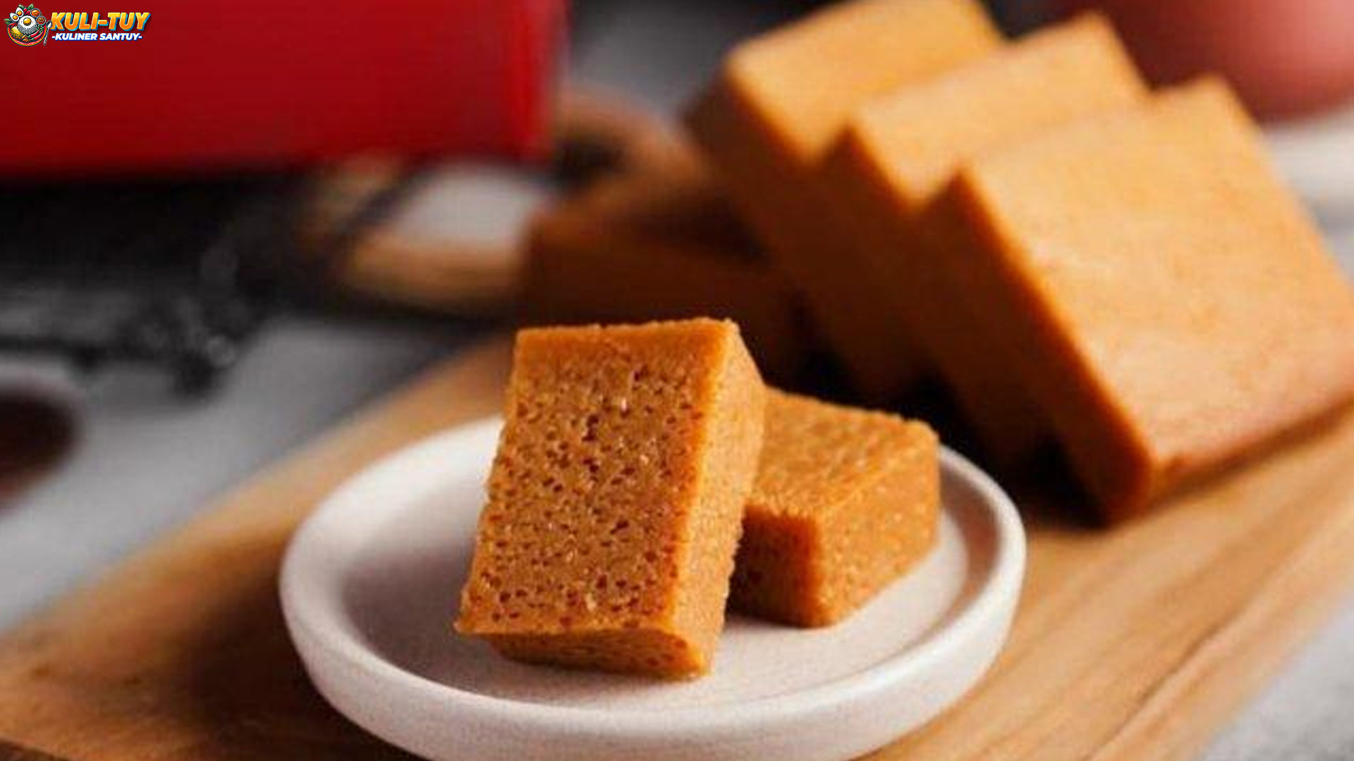 Kue Delapan Jam: 3 Lapisan Rasa yang Menggoda Selera