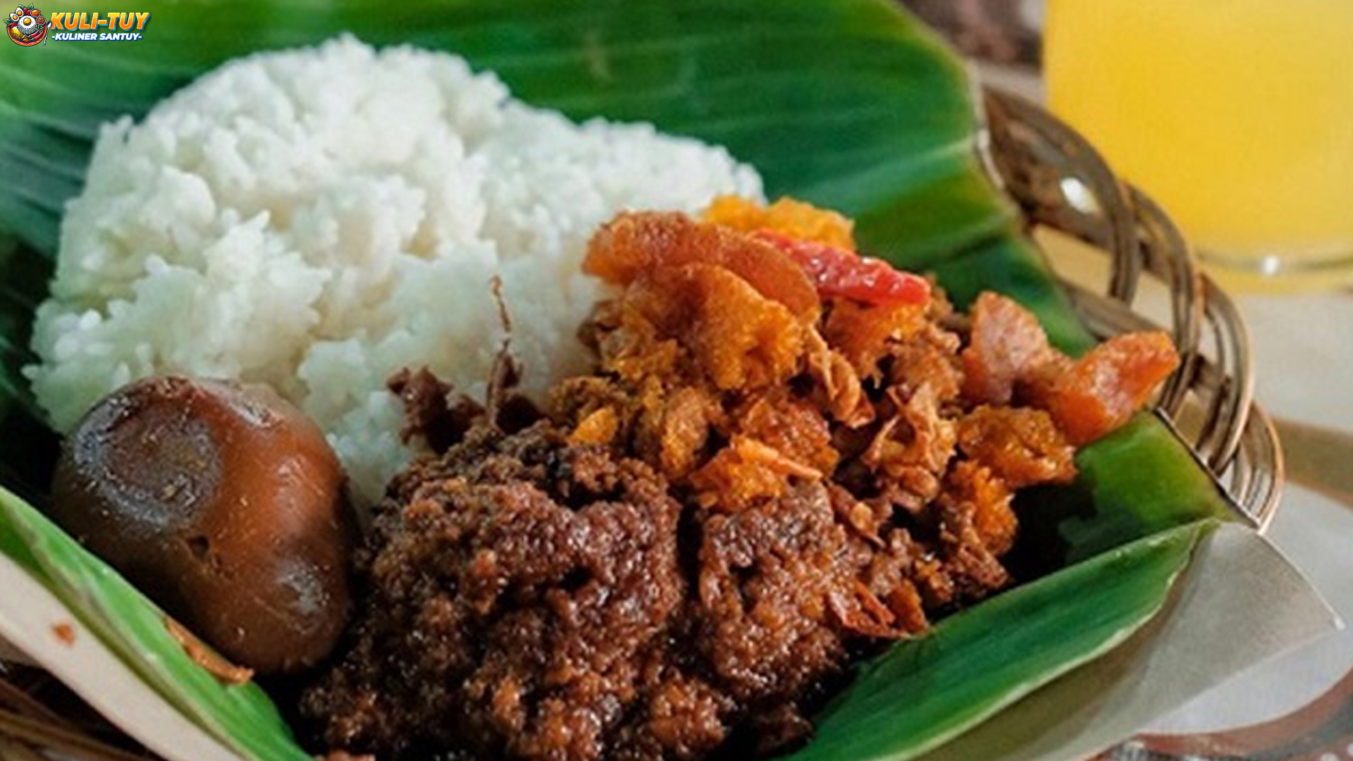 5 Alasan Gudeg Pawon Memikat Hati Wisatawan di Setiap Suapan
