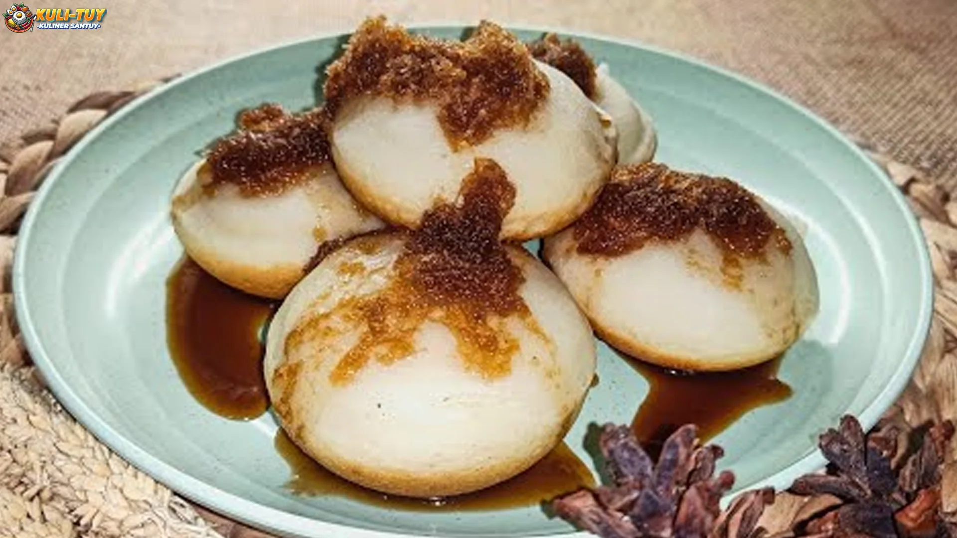 Kue Cimplo, 5 Rahasia Rasa yang Bikin Pengunjung Ketagihan 2 Kue Cimplo, 5 Rahasia Rasa yang Bikin Pengunjung Ketagihan