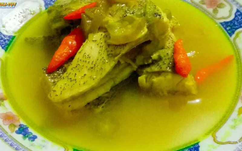 Pindang Koyong: 4 Cara Penyajian yang Membuatnya Semakin Lezat