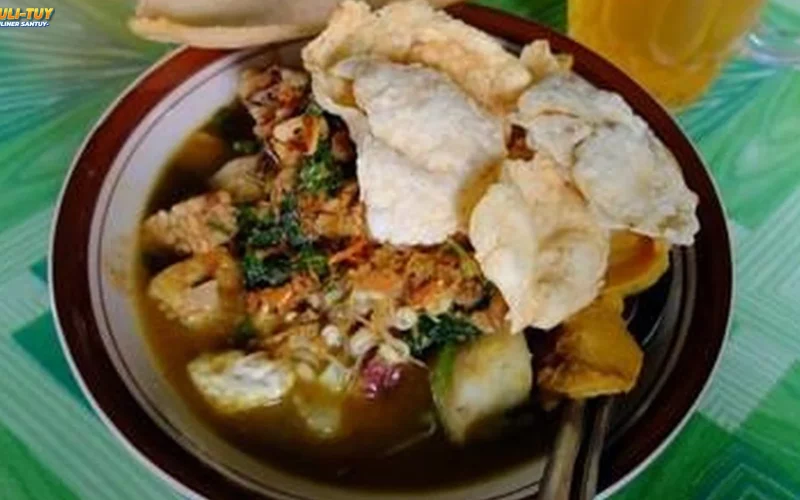 5 Keistimewaan Rujak Soto yang Membuat Kuliner Ini Legendaris