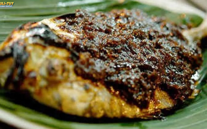 Sensasi Ikan Bakar Parape: Kulit Krispi Pedas Level Meleleh Juicy 3 Suap Nagih