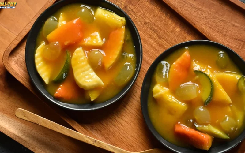 Ngulik 5 Potong Nanas Rujak Aceh yang Bikin Lidah Auto Getar Banget