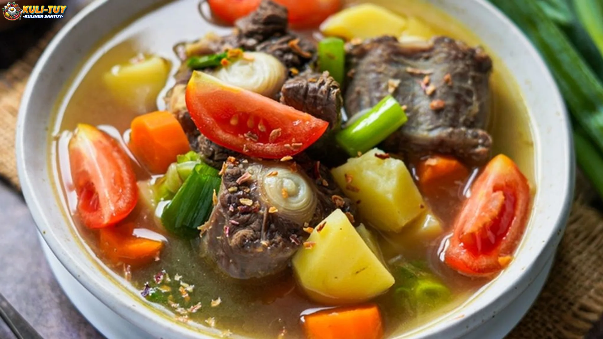 5 Variasi Sop Buntut Kota Besar yang Menjadi Ikon Kuliner Populer 2 5 Variasi Sop Buntut Kota Besar yang Menjadi Ikon Kuliner Populer