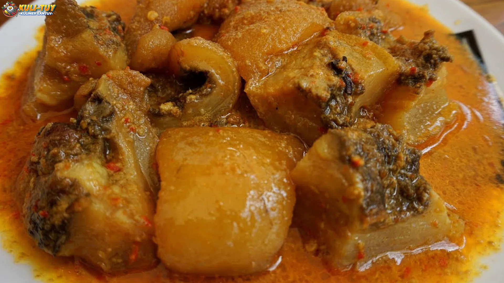 Kuliner Gulai Kikil Tawarkan 5 Rasa Nikmat yang Bikin Lidah Ketagihan