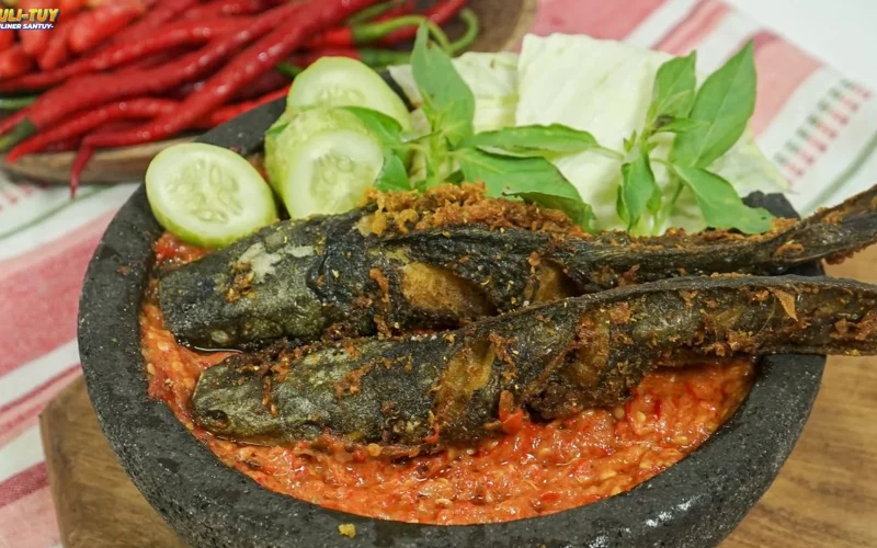 5 Hal Menarik Pecel Lele yang Jarang Diketahui Banyak Orang