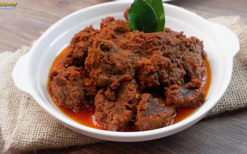Kuliner Rendang Memiliki 5 Rahasia Rasa Gurih yang Bikin Ketagihan