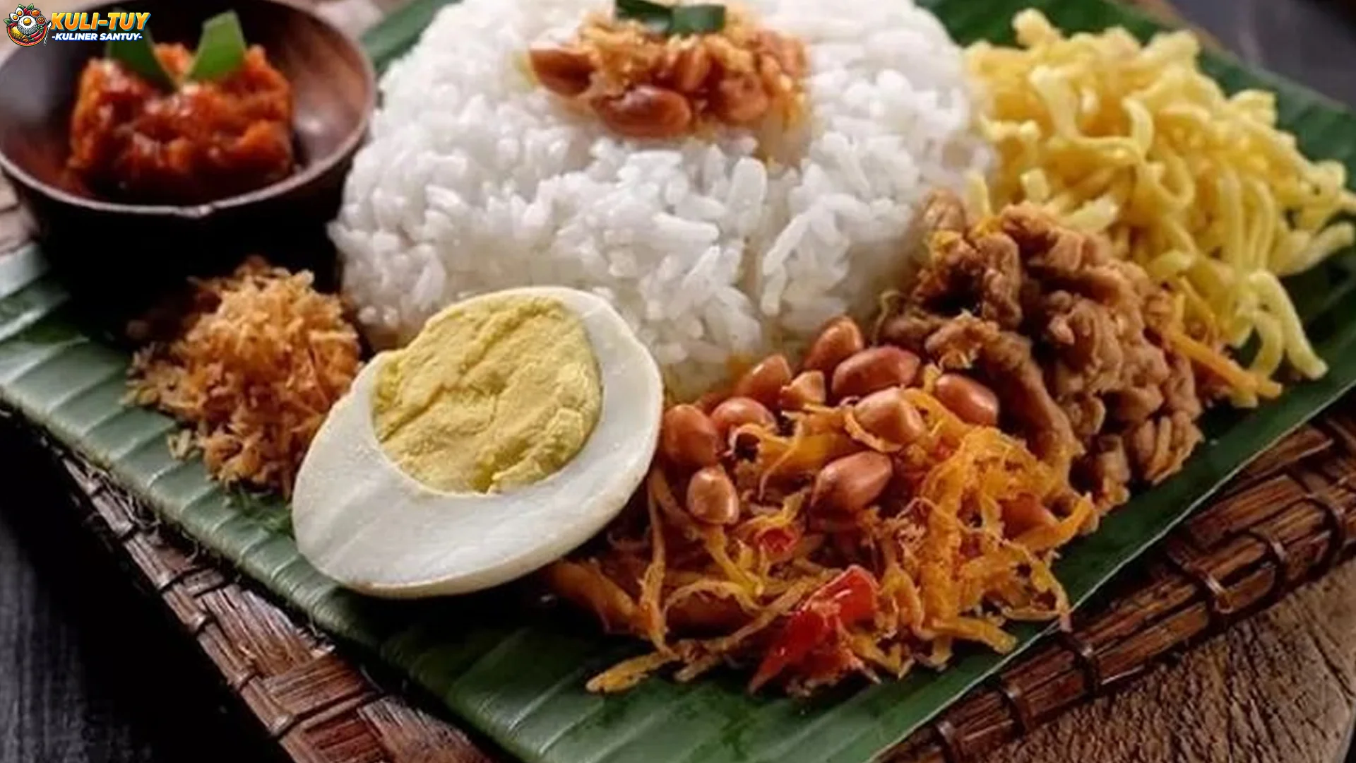 Menikmati 5 Varian Nasi Jinggo yang Populer di Bali Saat Malam Hari 2 Menikmati 5 Varian Nasi Jinggo yang Populer di Bali Saat Malam Hari