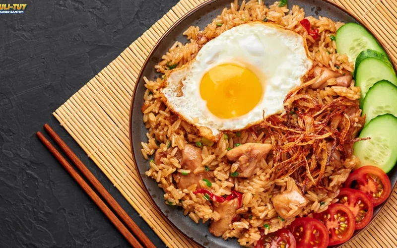 5 Rahasia Nasi Goreng dengan Aroma Bakar yang Khas